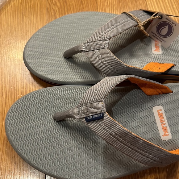 Hari Mari Dunes Men's Premium Waterproof Rubber Sandals with Comfortable Memory - Picture 12 of 16